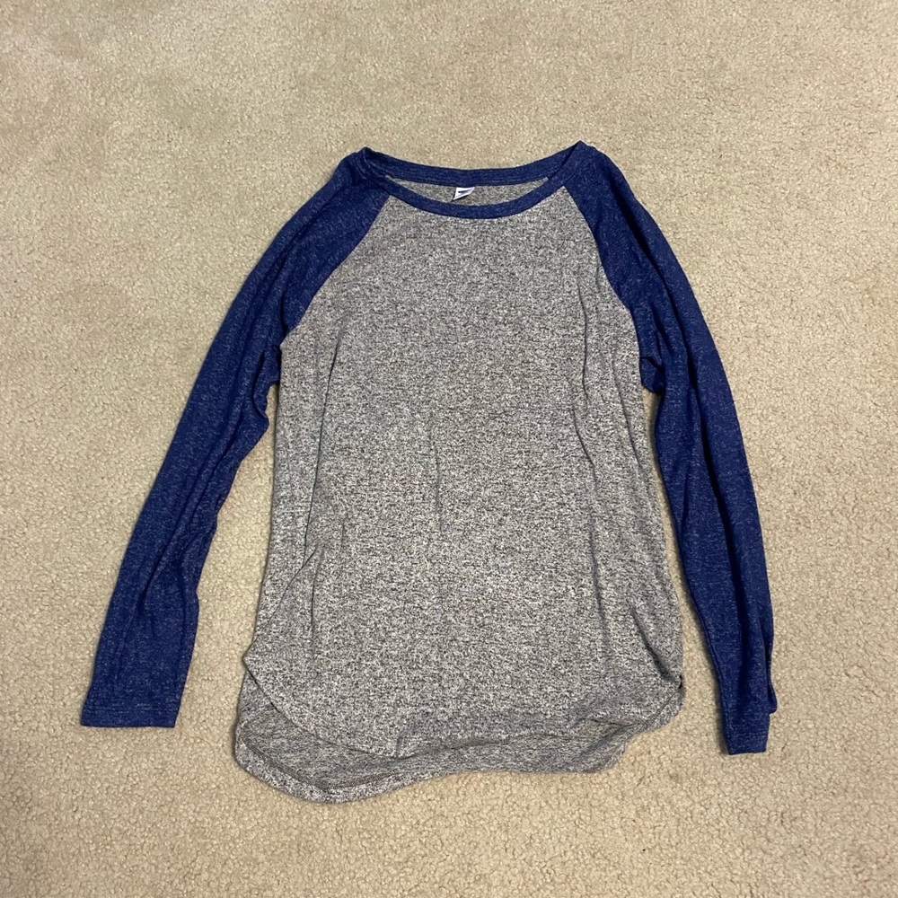 Old Navy Long Sleeve Tee (M)